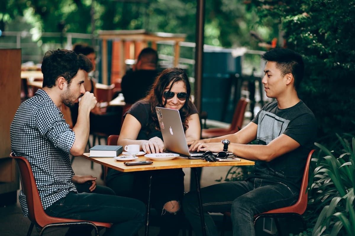 AI Review for Service Agreements: Fast, Affordable Contract Analysis